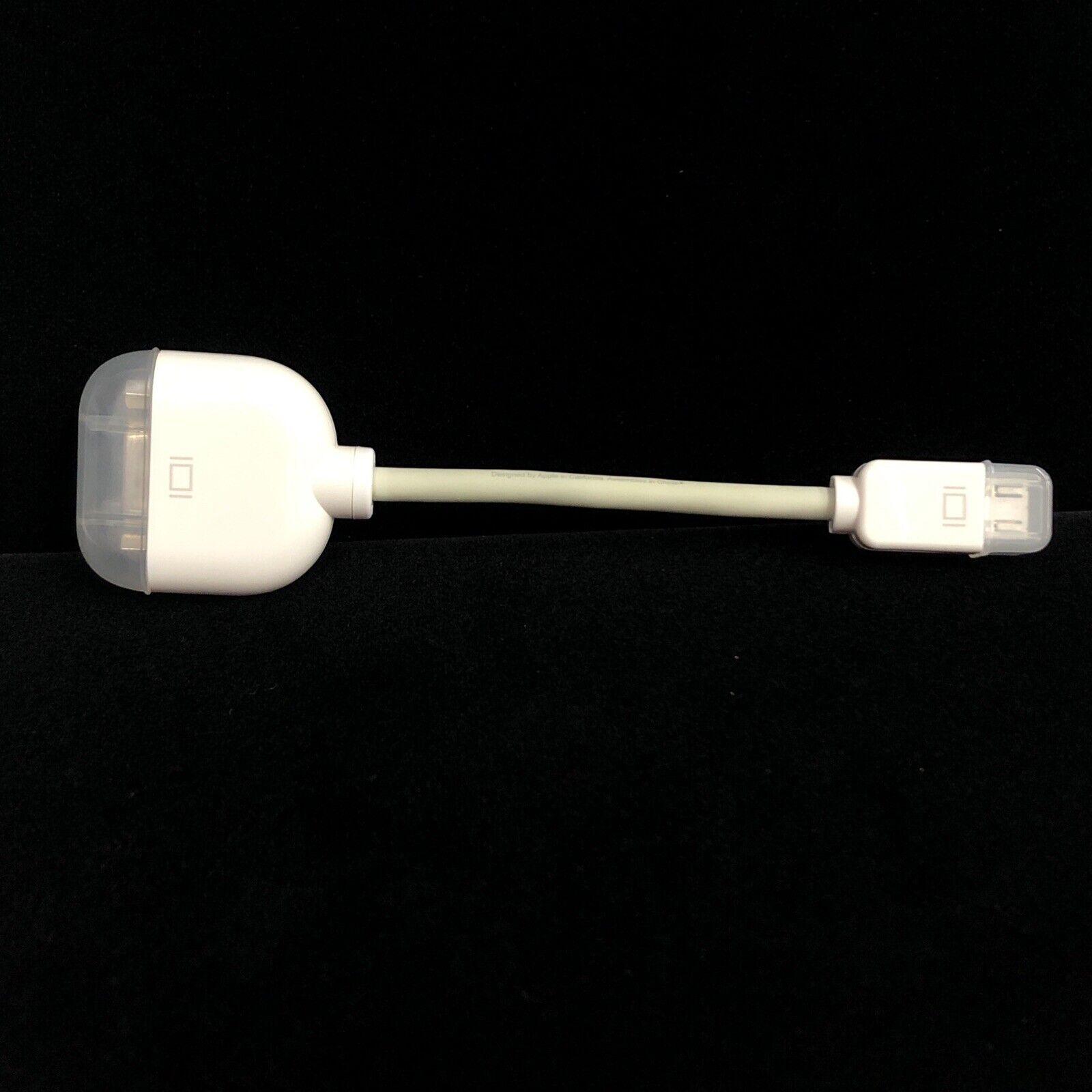 Apple Mini VGA to VGA Adapter 603-0607 ~ iBook, eMac, Powerbook, NEW IN PACKAGE 