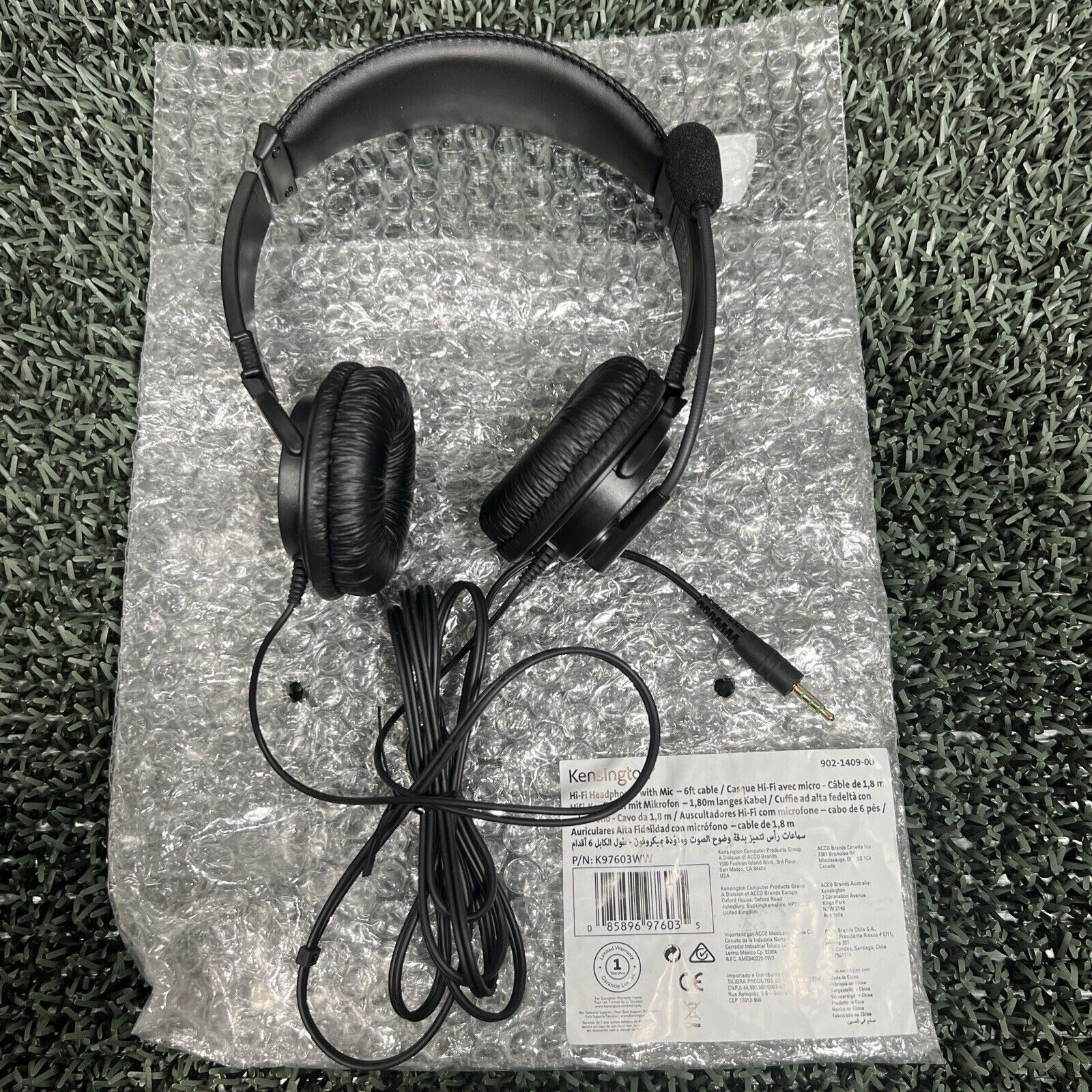 Kensington K97603WW Hi-Fi Headphones with Mic 085896976035 6ft Cable (#75)