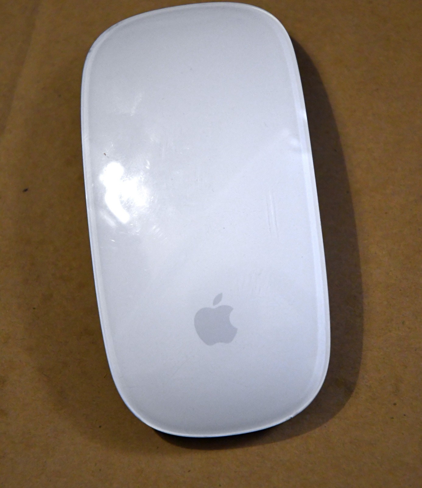 Apple Magic Mouse 2 Wireless Mouse - Silver White A1657 MLA02LL/A Good