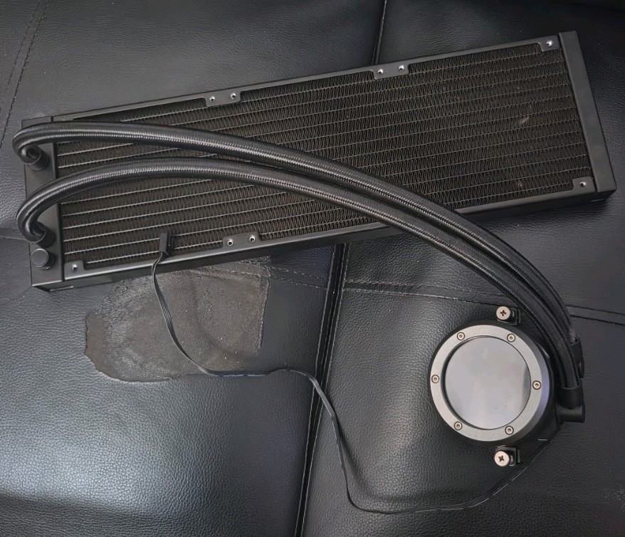 Thermaltake TH360 V2 Ultra ARGB Sync AIO Liquid Cooler Black