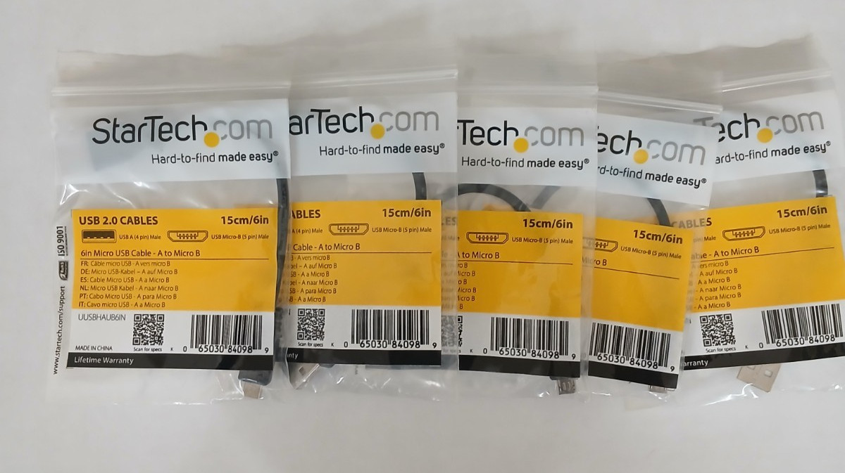 Startech.com USB 2.0 cables 15cm/6in Lot of 5 New cables