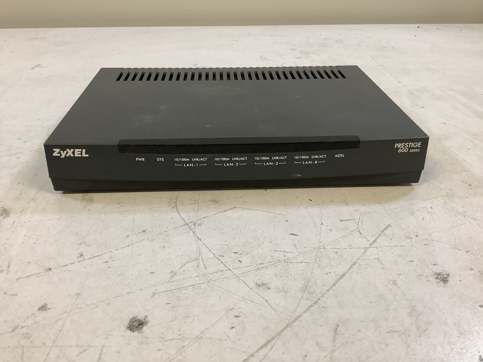 ZyXEL Prestige 643 600 Series ADSL Router with 4-Port Ethernet Switch "N5E"
