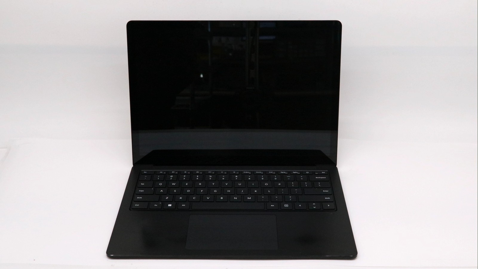 Microsoft corporation Surface Laptop 4 13" Ryzen 7 16GB 512GB READ DESC