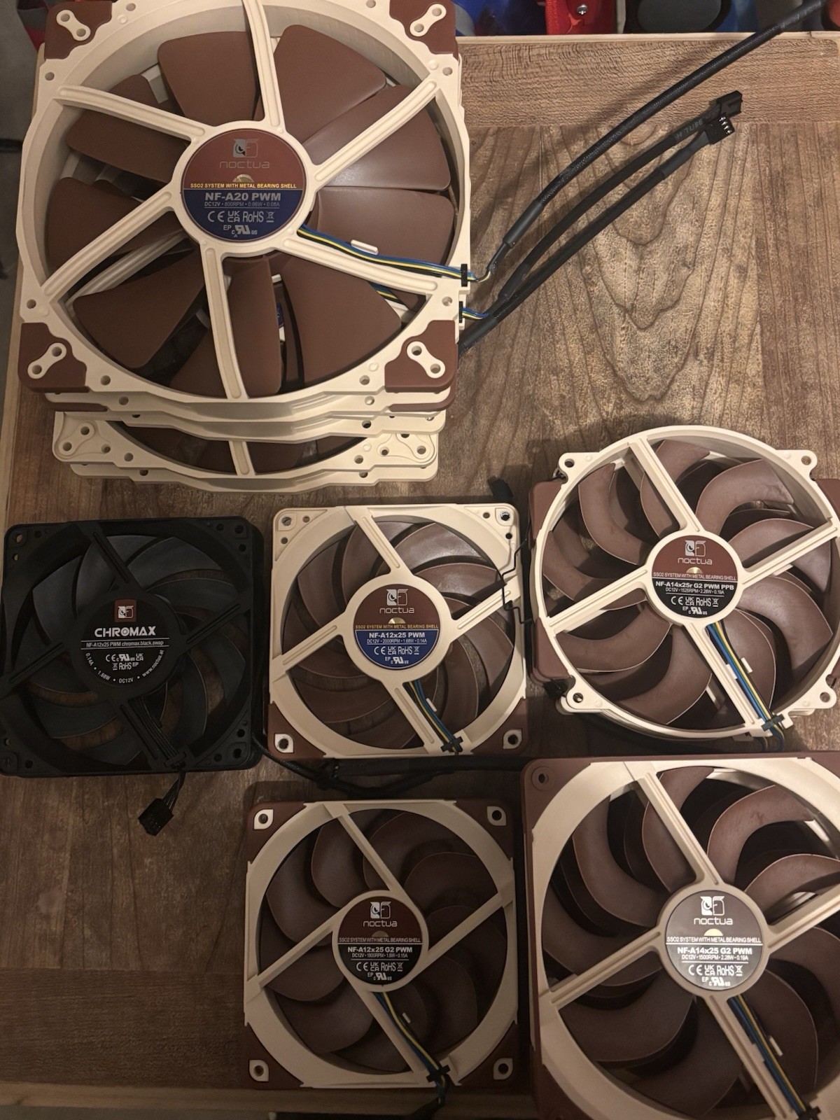 Lot of 11 Fans: Noctua Case Fan Bundle + Noctua NH-D15 G2