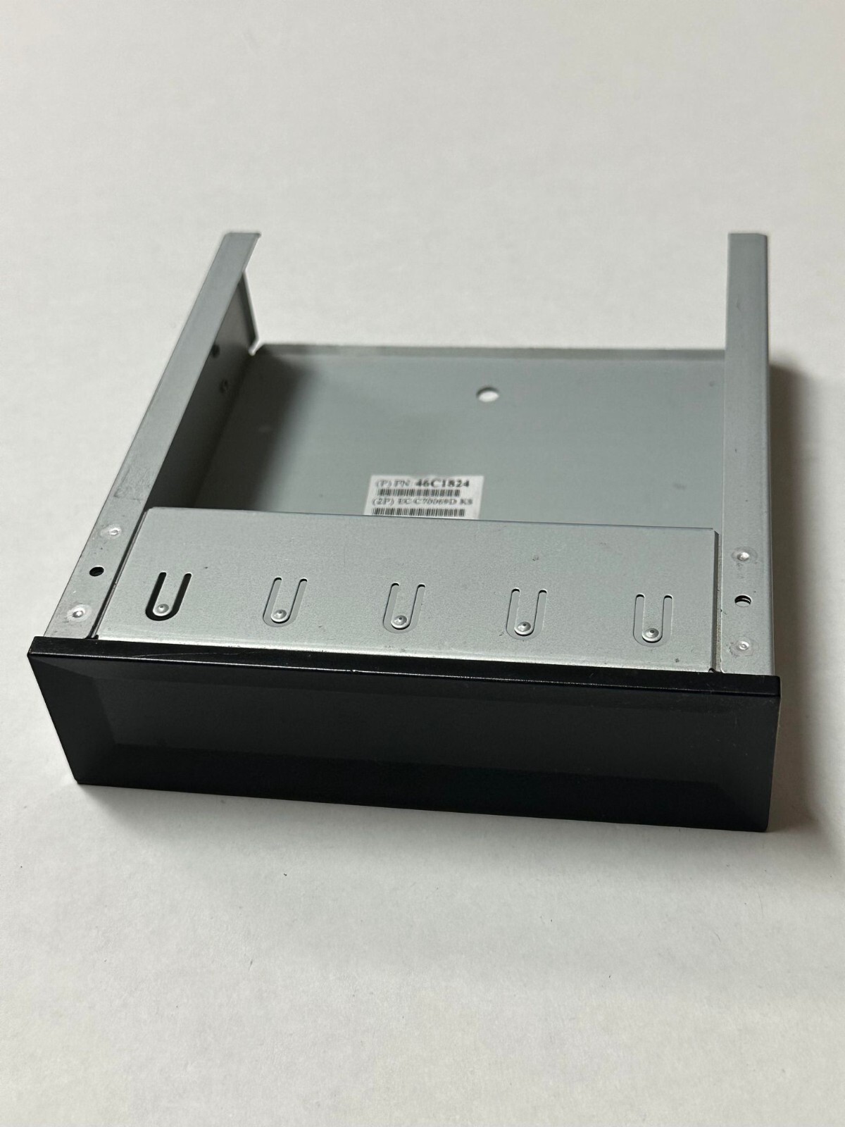 GENUINE Dell/IBM 5.75 Inch Tape Rack Enclosure Blank Filler 46C1824