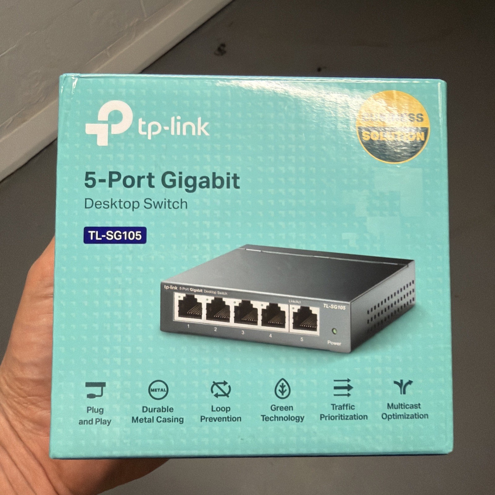 TP-Link TL-SG105 5-Port Gigabit Ethernet Switch, Plug & Play Metal Design SEALED