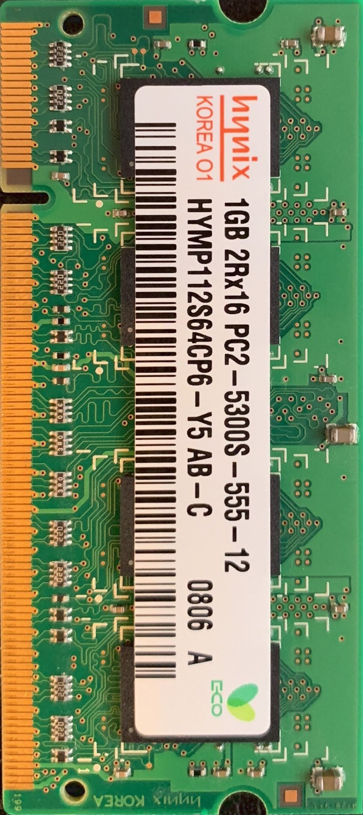 Hynix PC2-5300S 1 GB SO-DIMM 667 MHz DDR2 Memory (HYMP512S64CP8-Y5 AB-C)