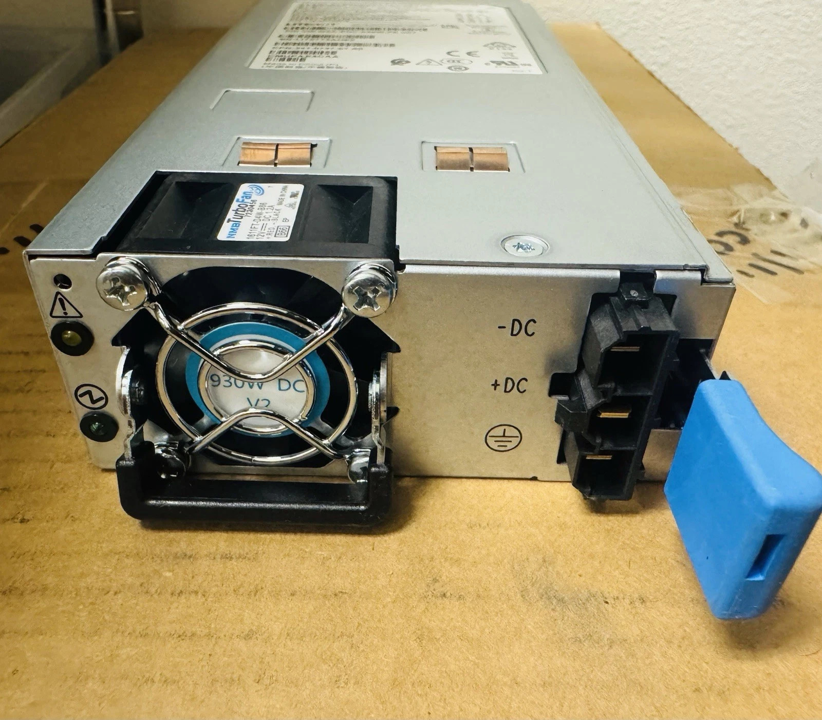 Cisco NXA-PDC-930W-PE Cisco 930-W DC port-side exhaust (blue) - 341-0737-01