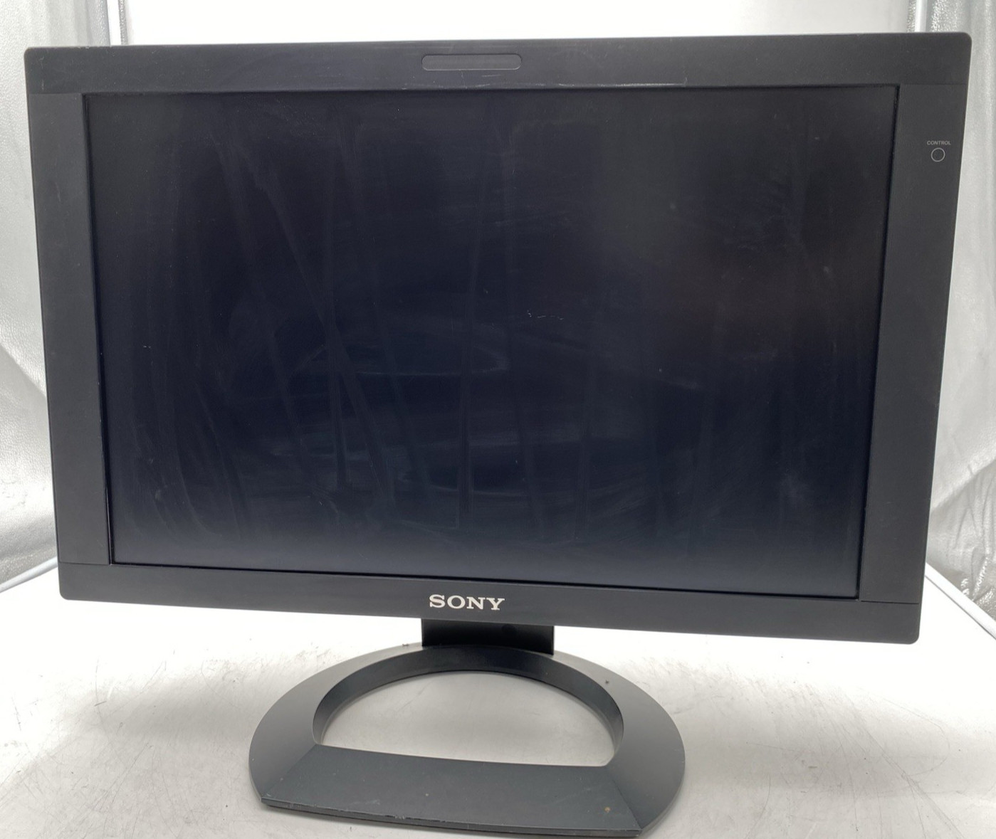 Sony LMD-2450W 24" High-Grade LCD Monitor