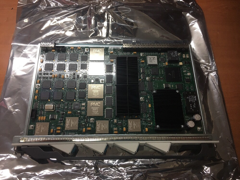 Cisco ESR-4OC3-CHSTM1 OC-3 4-Port Chan LC 800-06569-09 IPUIAZJRAA. 