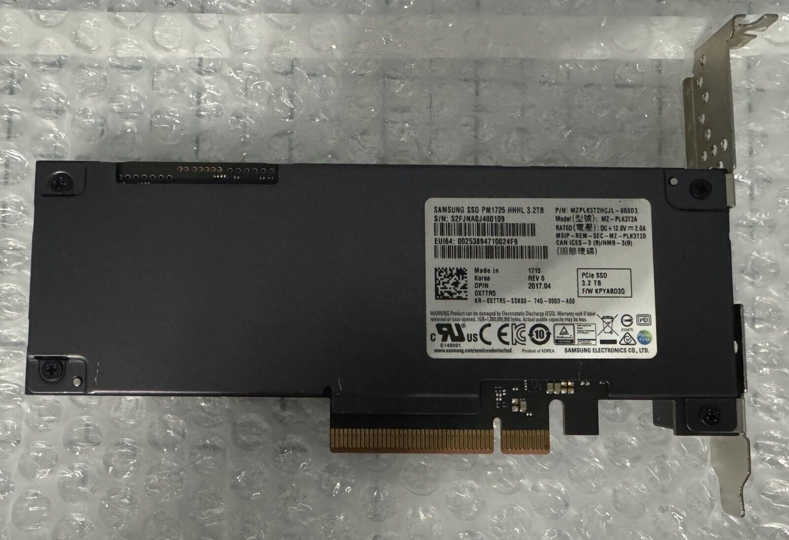 Samsung PM1725 3.2TB SSD AIC HPE PCIE NVME MZPLK3T2HCJL-000D3