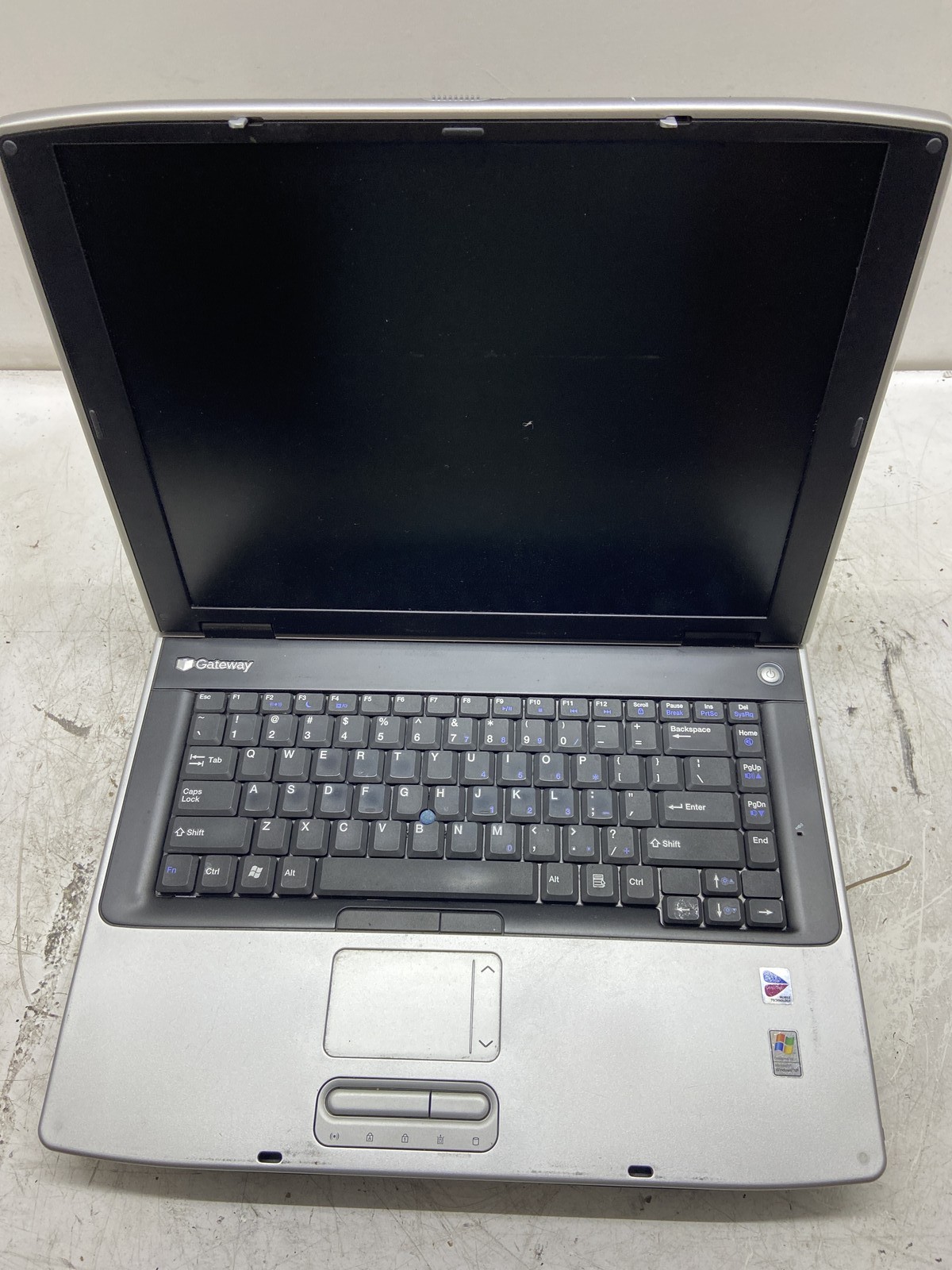 Gateway M460 Intel Pentium M 1.7 GHz 1 GB NO HDD