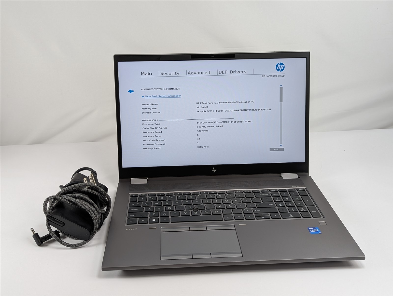 HP ZBook Fury 17 G8 17.3” i7-11850H 2.5GHz 32GB RAM 1TB SSD Powerful Workstation