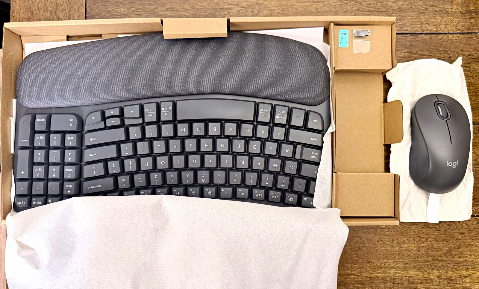 Logitech Wave Keys MK670 Wireless Ergonomic Keyboard Mouse Combo Open Box