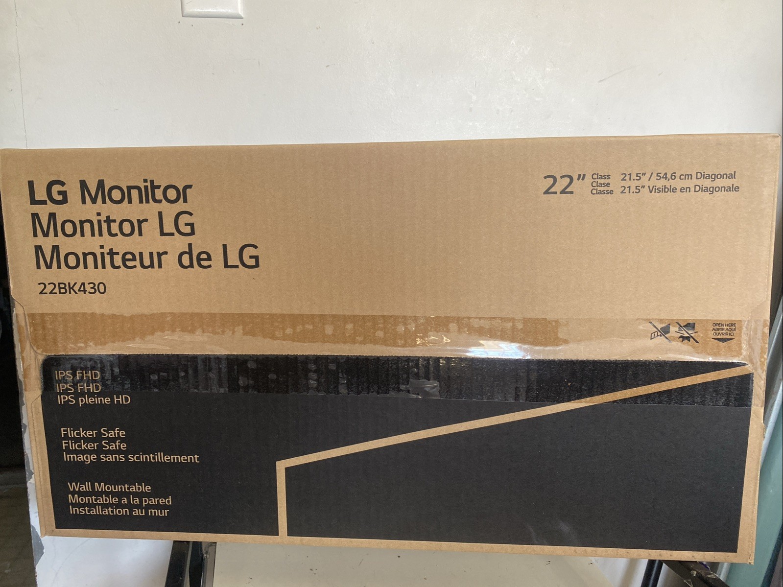 NIB LG 22BK430H-B 22 inch Widescreen IPS LCD Monitor HDMI, USB-C, VGA 1080p