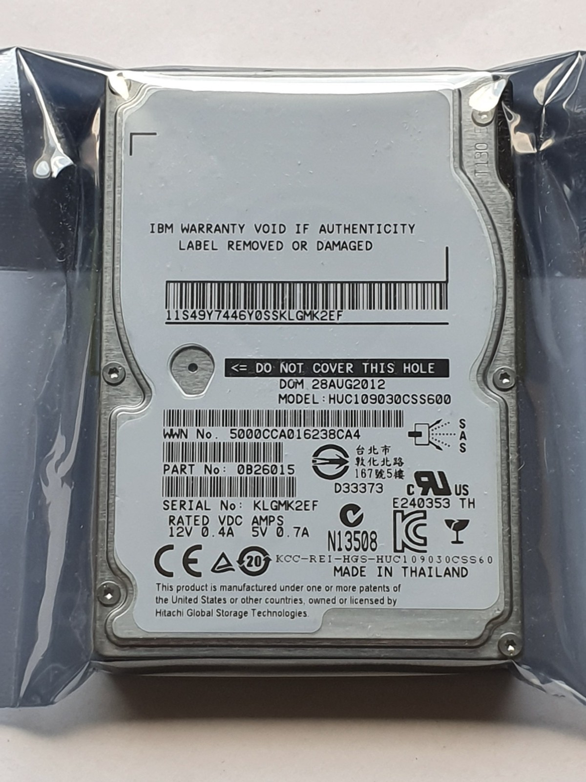 300GB SAS IBM Hitachi HUC109030CSS600 0B26015 10000rpm 6Gb/s 64MB HDD 2.5" New