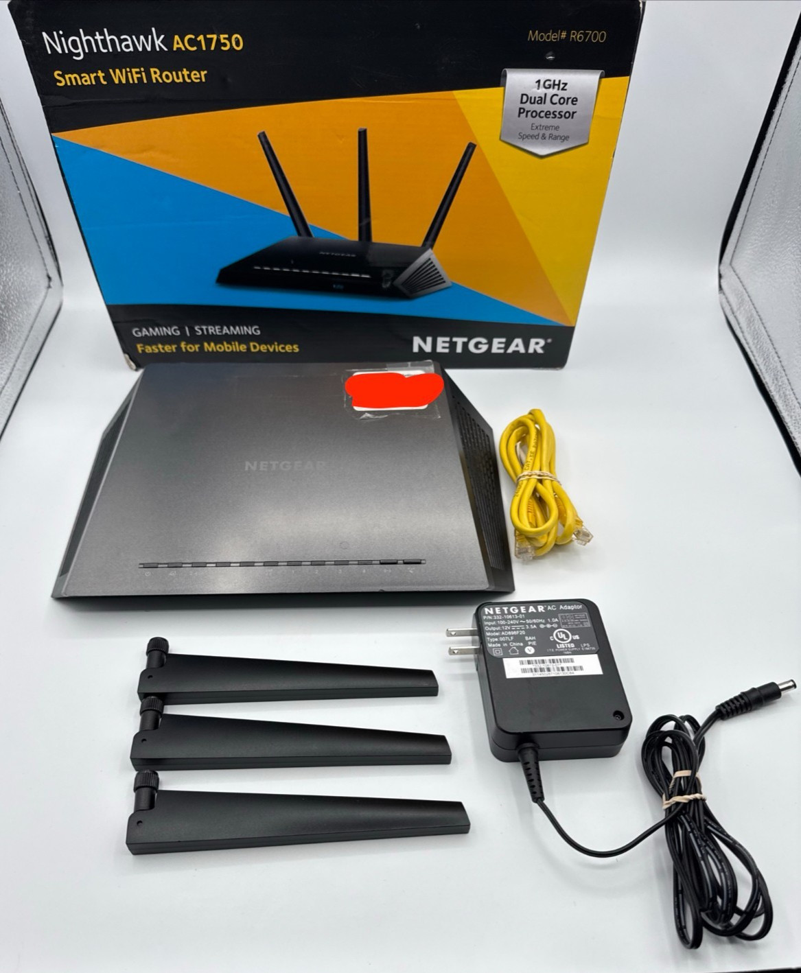 NETGEAR Nighthawk R6700-100NAS Smart Wi-Fi Router AC1750 Tested Working