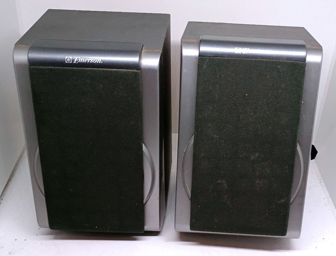 Emerson Vintage Pair of Stereo Speakers Model C-1407