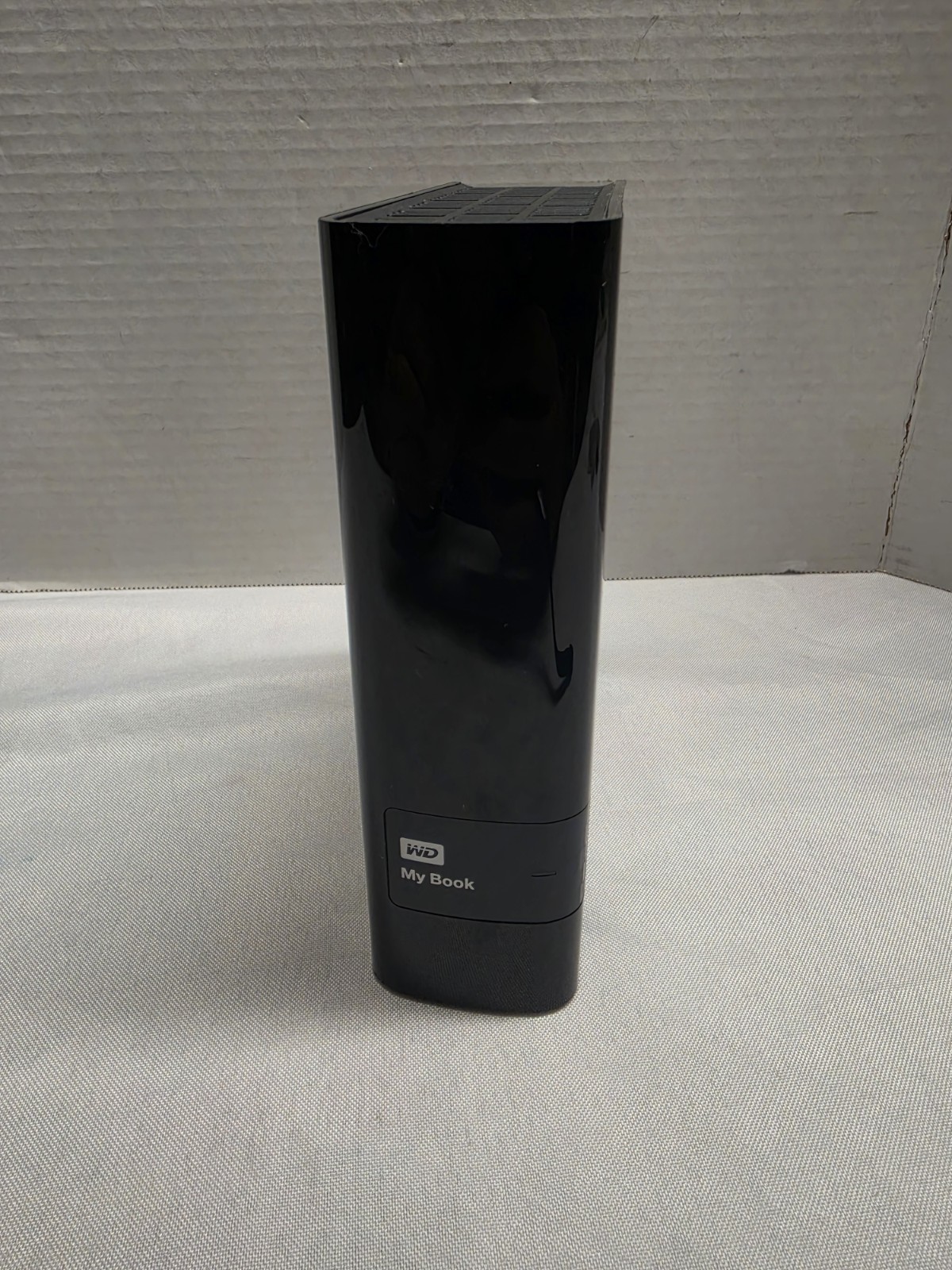 Western Digital WD My Book 2TB External Hard Drive P/N WDBFJK0020HBK-04*READ*