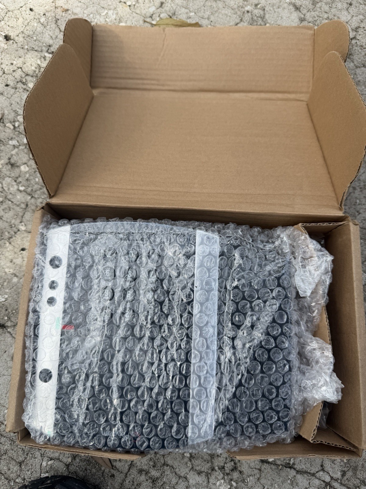 Polycom VVX 601 IP Phone - Brand New in Box