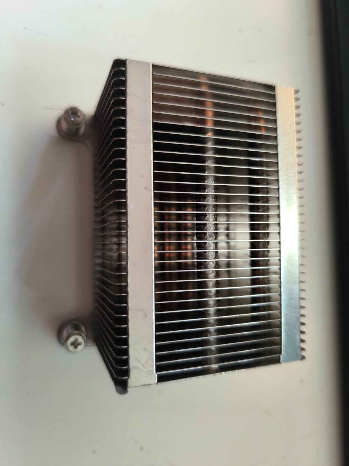 Fujitsu V26898-B977-V1 A3C40133790 Xeon Primergy RX300 S7/S8 CPU Heatsink