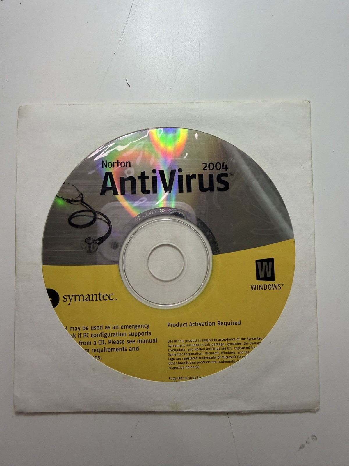 Norton AntiVirus 2004 CD w/ Product Key – Windows