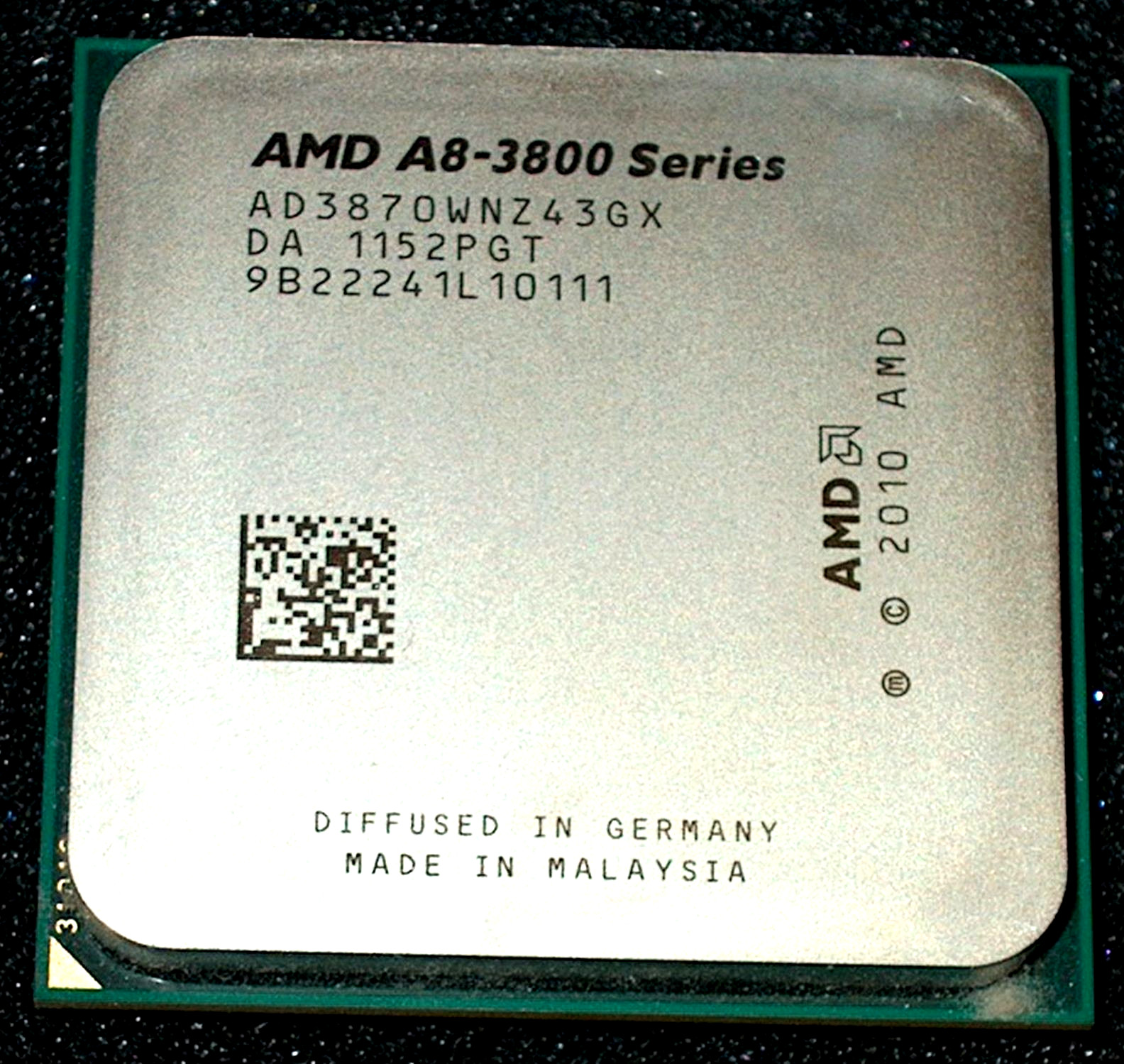 AMD A8-3870  3.0 GHZ QUAD CORE PROCESSOR, AD3870WNZ43GX, SOCKET FM1, US SELLER