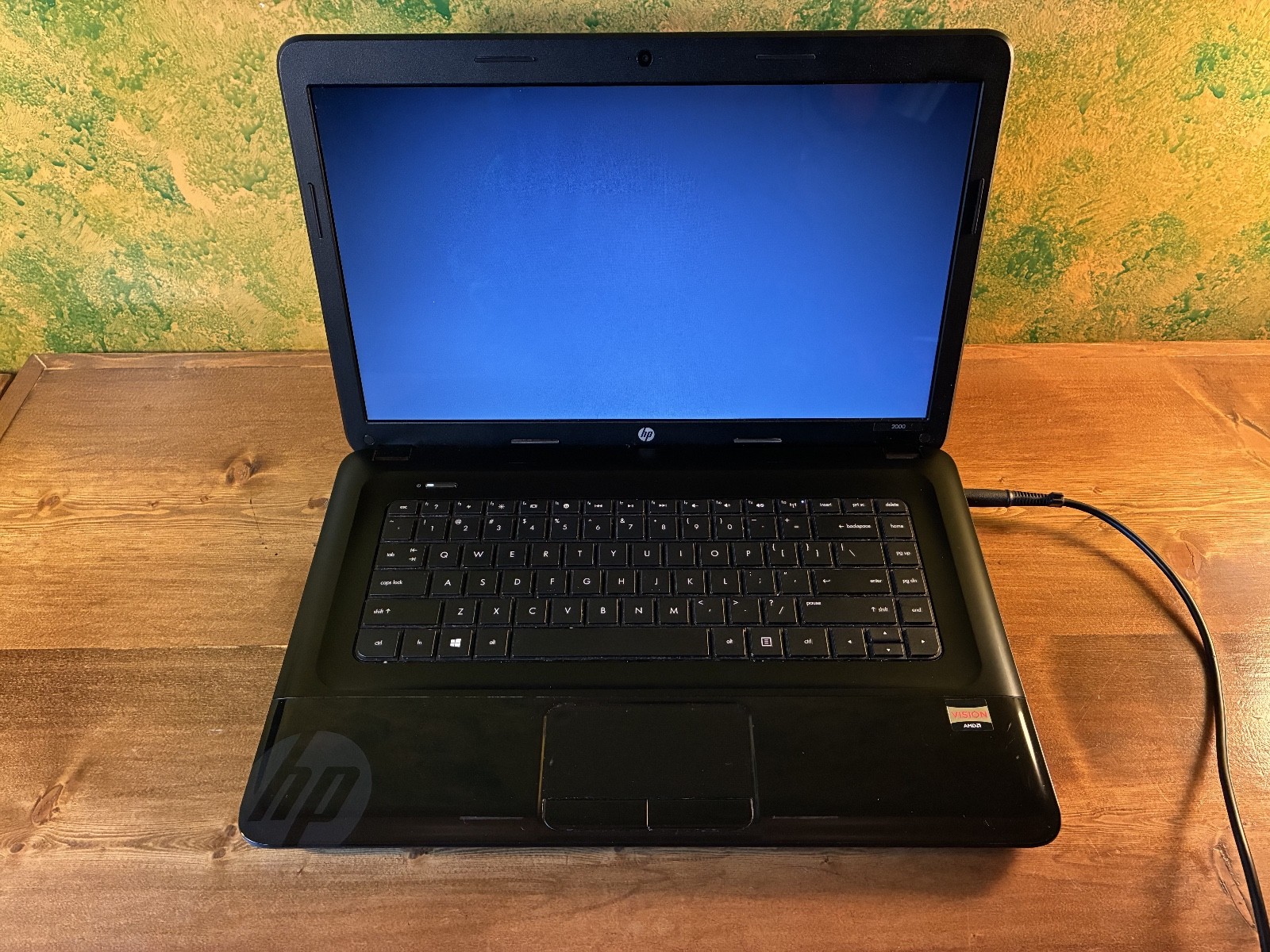 HP 2000-2d19wm 15.6in. (320GB, AMD E Series Dual-Core, 1.3GHz, 4GB)...
