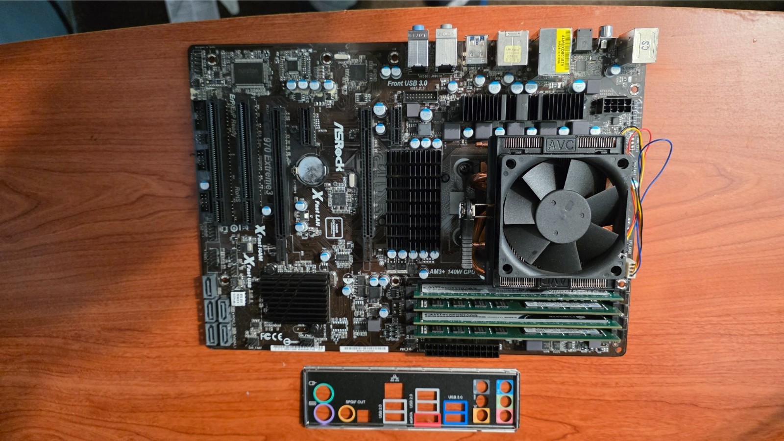 ASRock 970 Extreme3 R2.0+AMD FX‑8120 8‑Core CPU + 16GB DDR3 + Cooler+I/O Shield