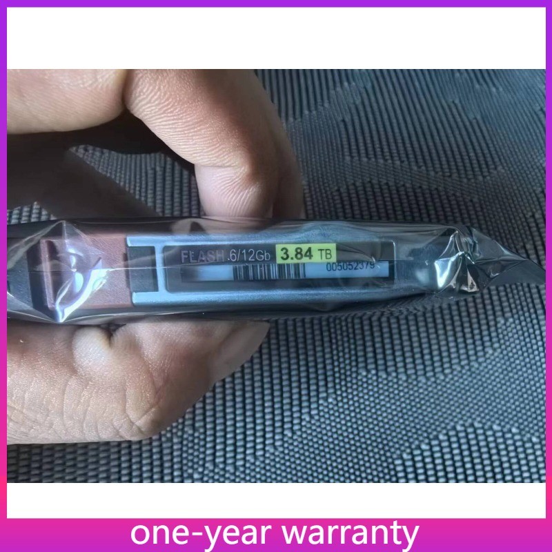 1PCS EMC Unity D3F-2SFXL2-3840 EMC UNITY 005052584 / D3F-2SFXL2-3840 EMC Unity