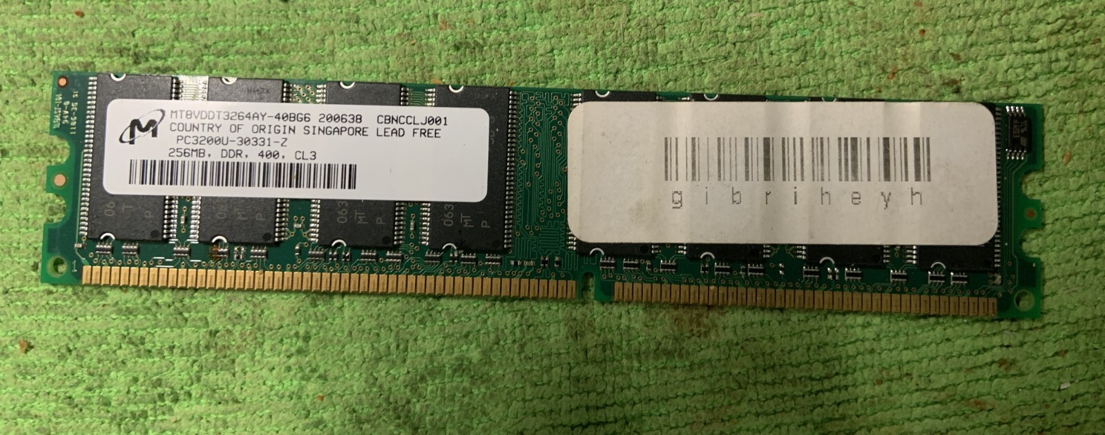 Micron MT8VDDT3264AY-40BG6 256MB DDR-400 (PC-3200) PC-3200U