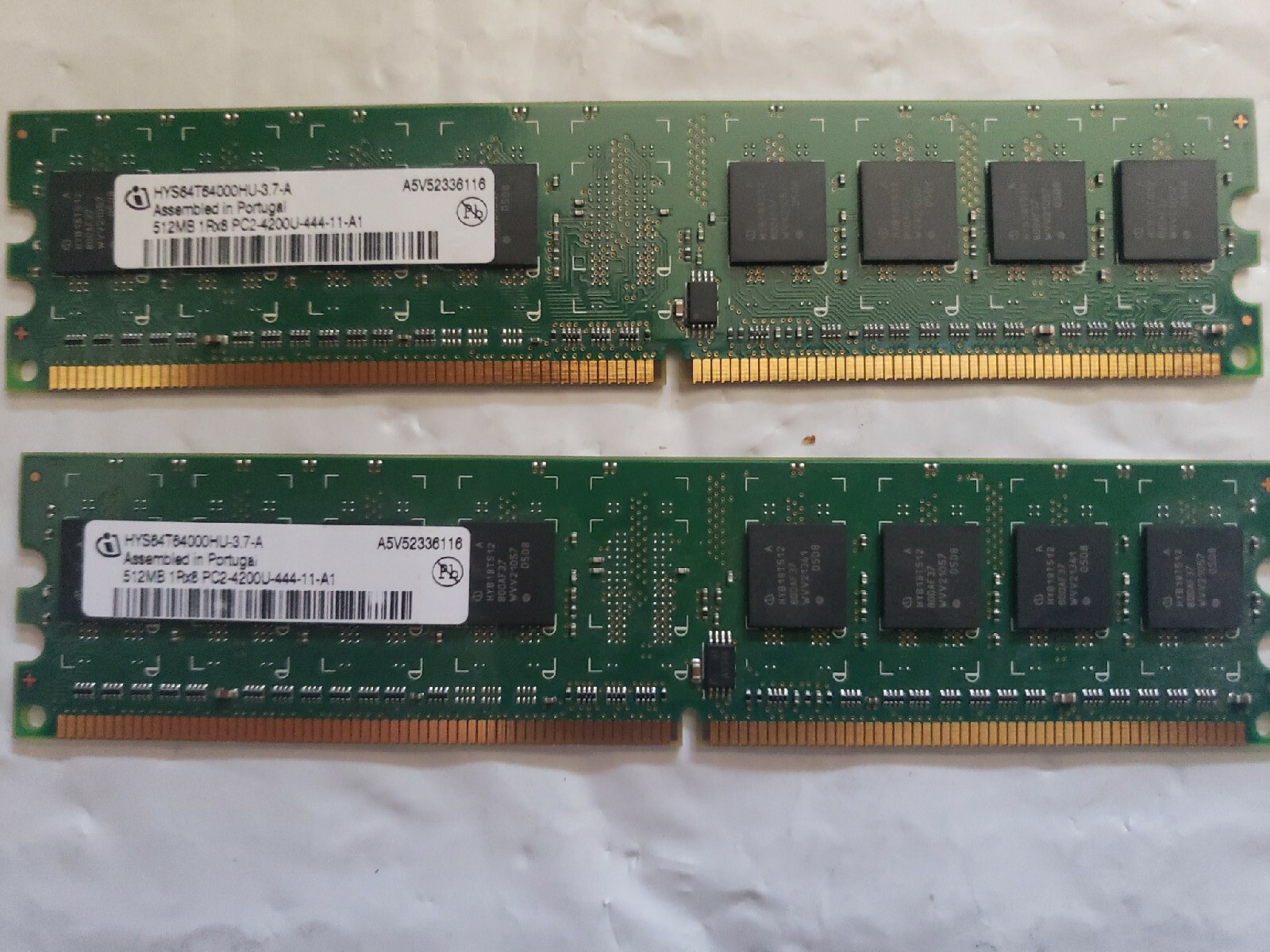 512MB 1Rx8 PC2-4200U-444-11-A1 Memory cards HYS64T64000HU-3.7-A