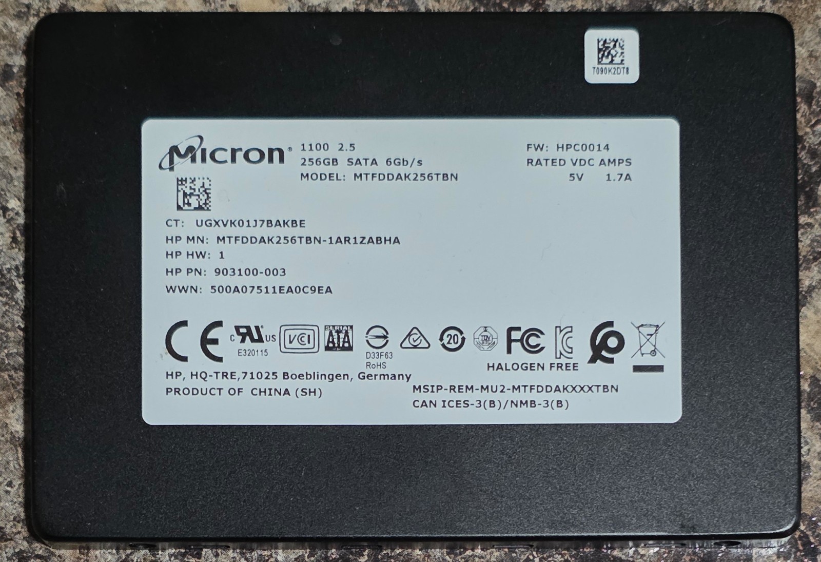 Micron MTFDDAK256TBN 256 GB,Internal,2.5"Hard Drive