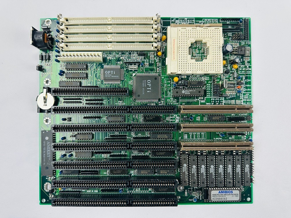 QDI V4P895GRN/SMT Motherboard
