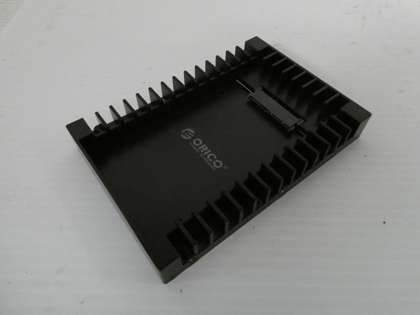 Orico 2.5 to 3.5 inch hard disk converter adapter caddy