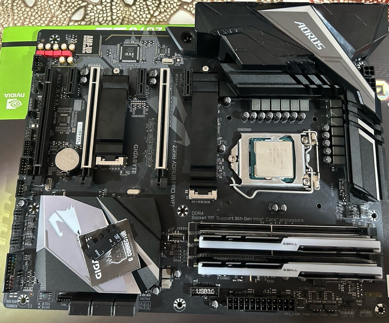 INTEL CORE I9-9900K PROCESSOR | 3.60GHZ | SRG19 + Gigabyte Z390 motherboard 