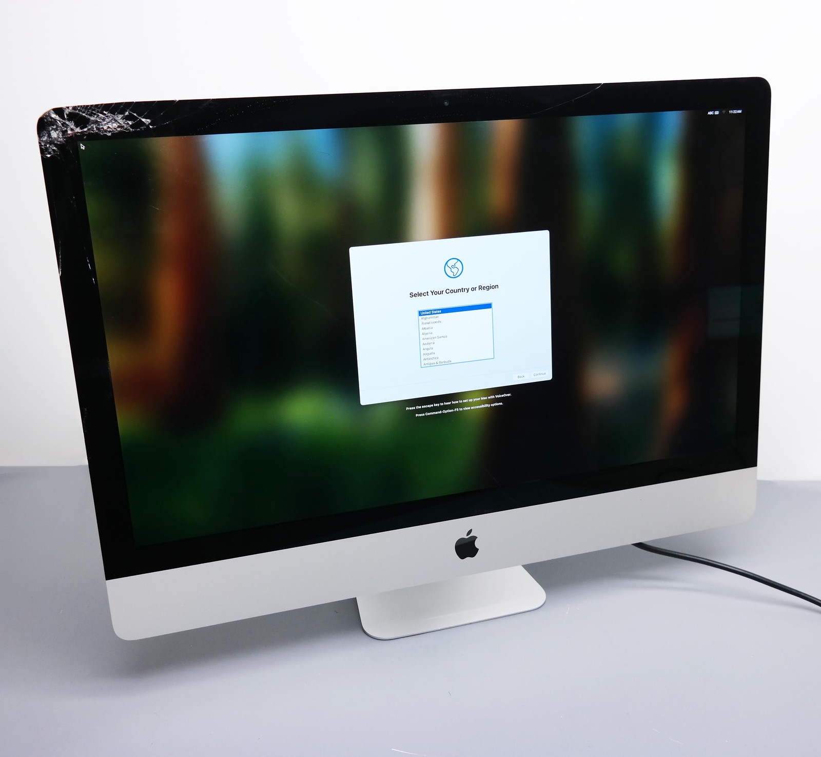 Apple iMac 27" Retina 5K Core i5-9600K 8GB 128GB SSD 2TB MRR12LL/A ISSUE