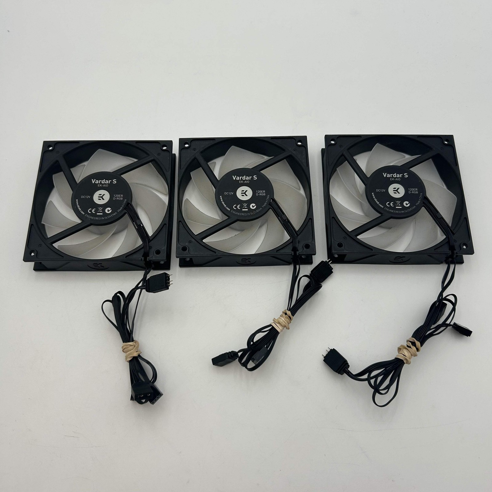 EKWB EK-Vardar EVO 120ER RGB Case Pack of 3 Fans - Tested