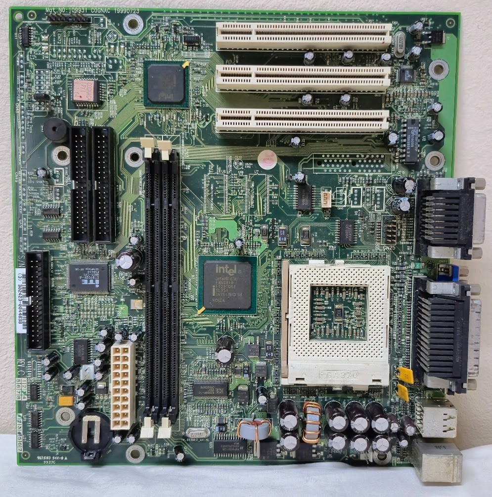 TriGem Cognac 20000731 MB 115661 W/ SL4TF Intel CPU, 128MB Ram, Heatsink & Fan