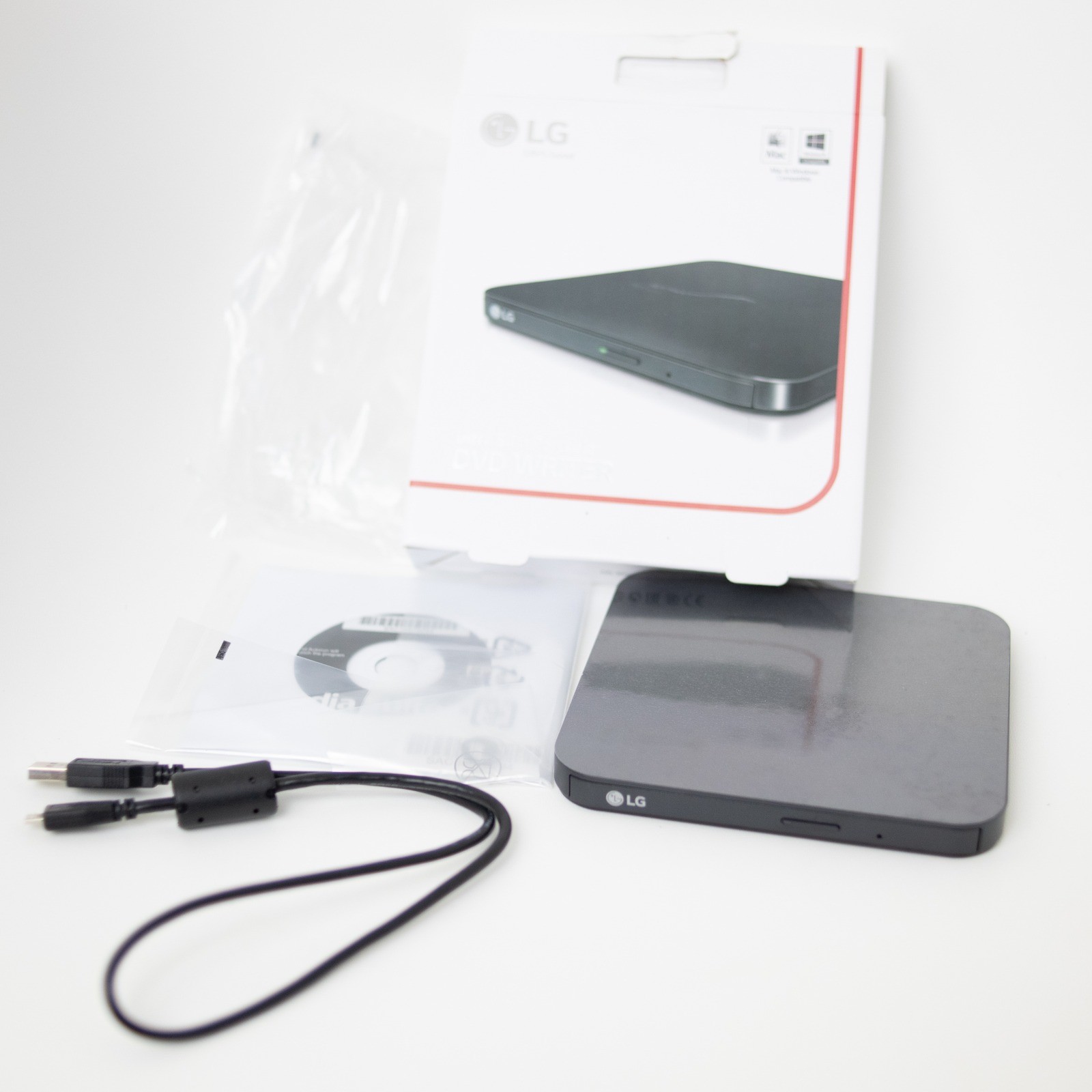 LG Ultra Slim Portable USB 8x External DVD Burner Writer Drive PC Mac Compatible