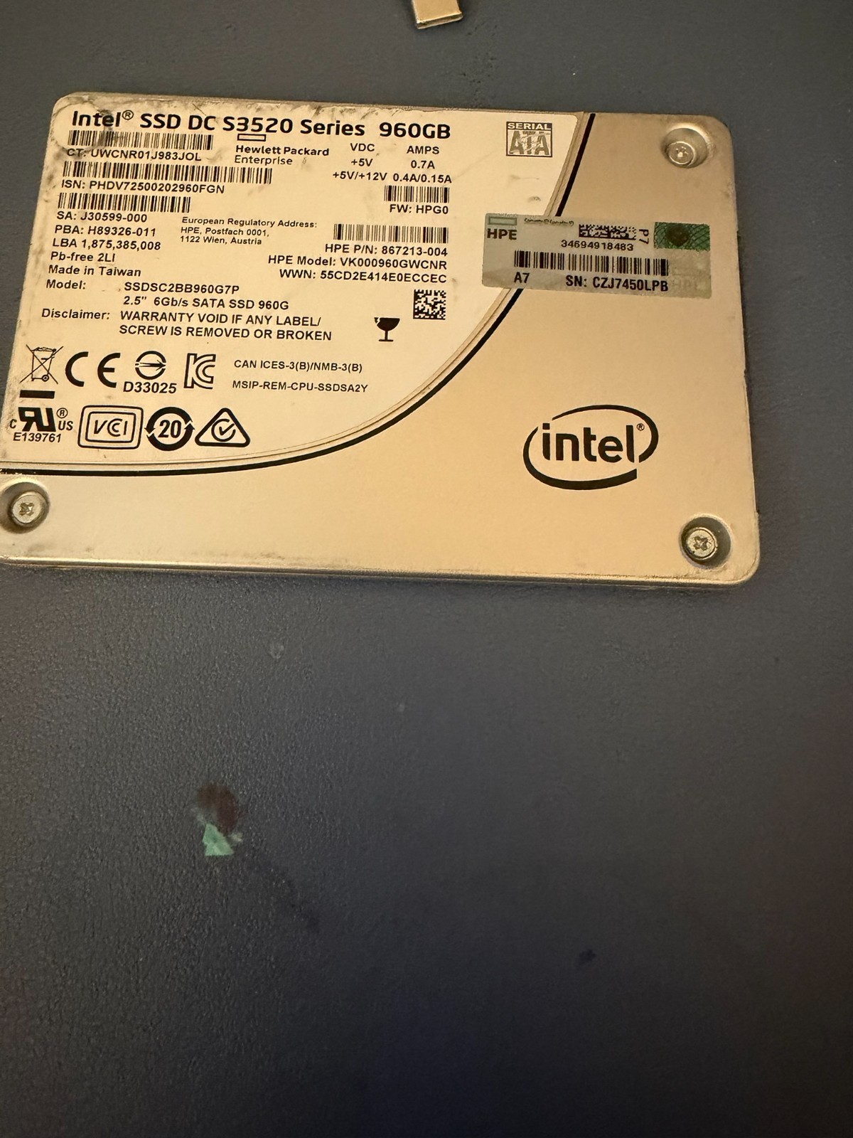 Intel DC S3520 Series 960GB (SSDSC2BB960G7)  - HPE 867213-004