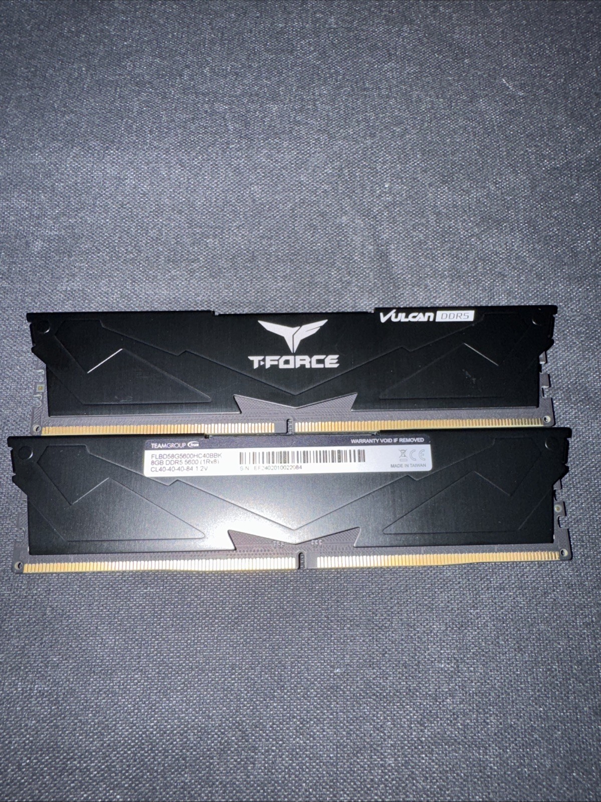 TeamGroup T-Force Vulcan 16GB (2x8GB) RAM DDR5 5600MHz FLBD58G5600HC40BBK