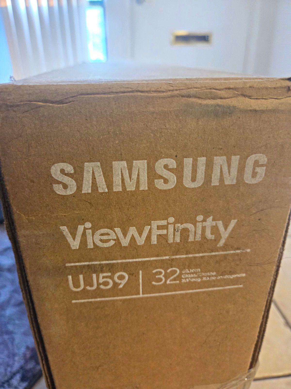 Samsung ViewFinity UJ59 32in UHD 4K 3840x2160 60Hz Monitor HDMI/DP