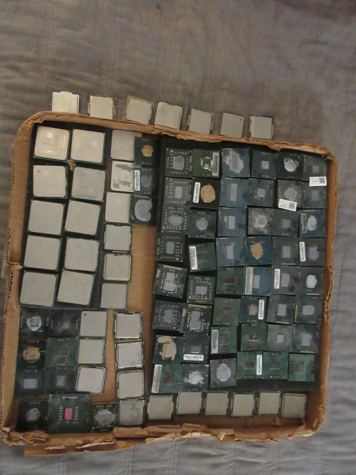 Intel- AMD Laptop Desktop CPUs Mixed Lot of Ninety Six (96) Taken Out Of Service