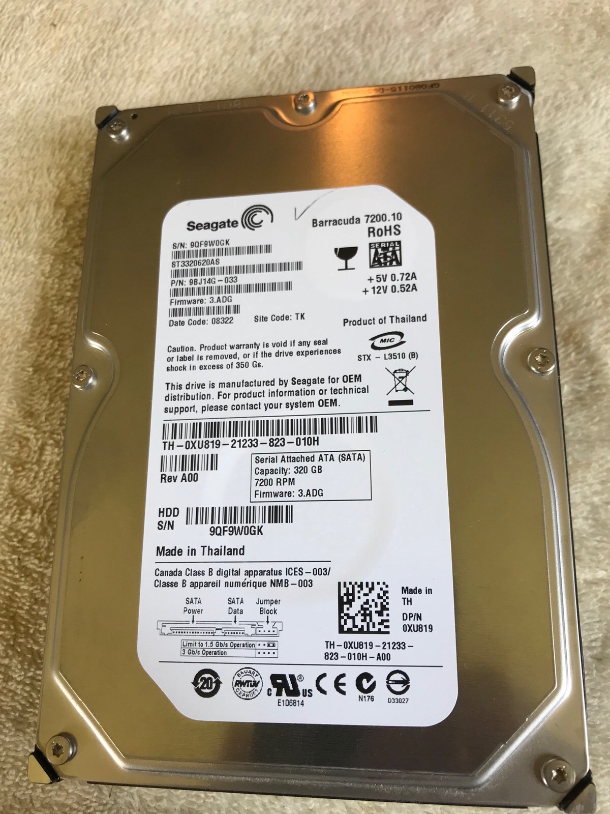 Seagate Barracuda 7200.10  SATA 320GB  Hard Drive ST3320820AS, Used