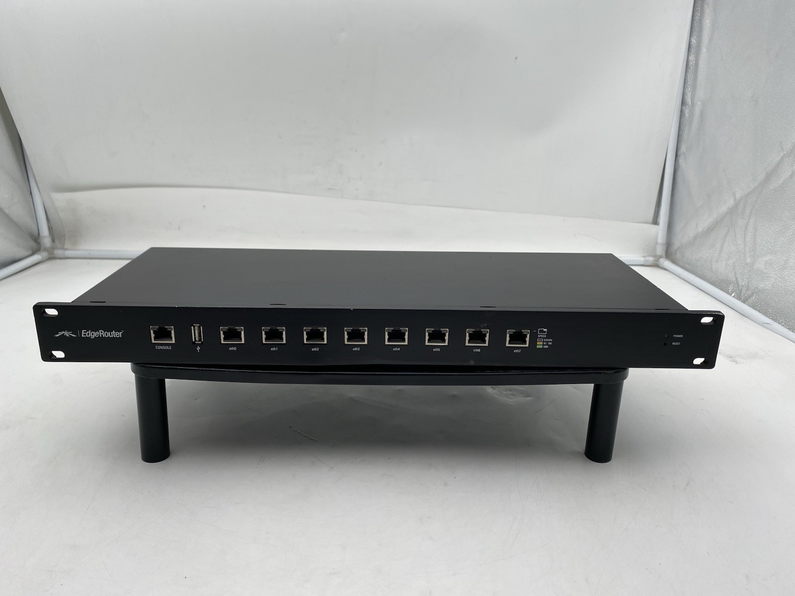 Ubiquiti EdgeRouter ER‑8 8-Port Gigabit Router