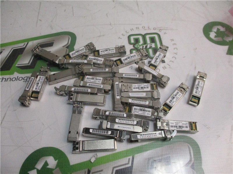 Cisco DS-SFP-FC8G-SW 8GB Short Wave Transceiver Modules Lot of 32 