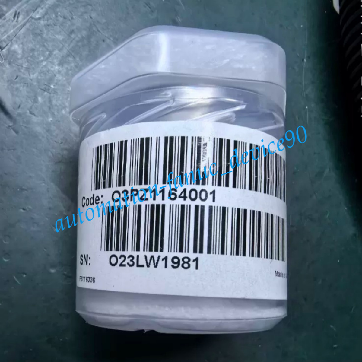 2PC Brand New Dittel O3PZ1164001 Ultrasonic Sensor Fast shipping#DHL or FedEx
