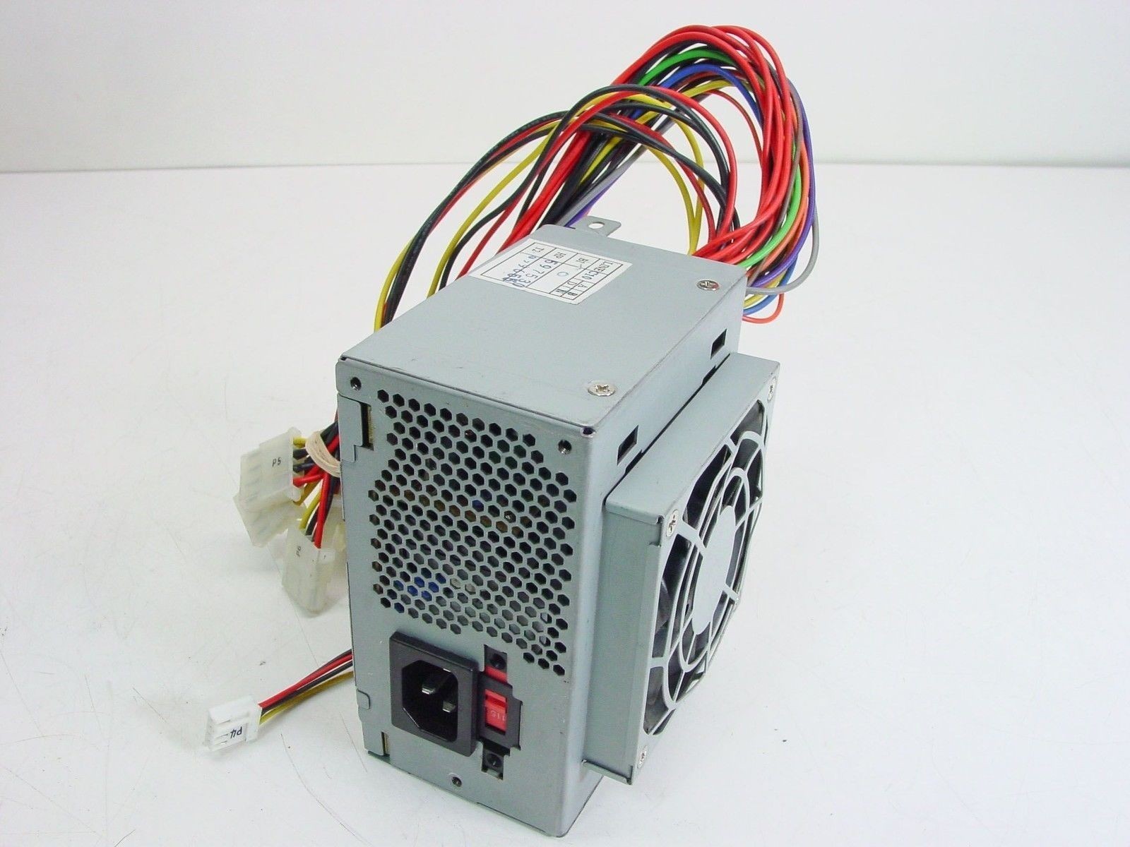 Compaq 164005-001 145W Power Supply Delta DPS-145PB-100C 100-240V AT