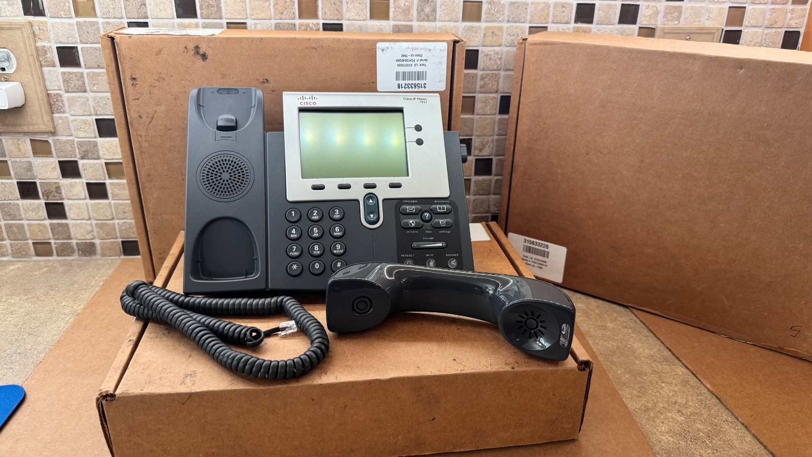 Cisco CP-7942G Unified IP Phone